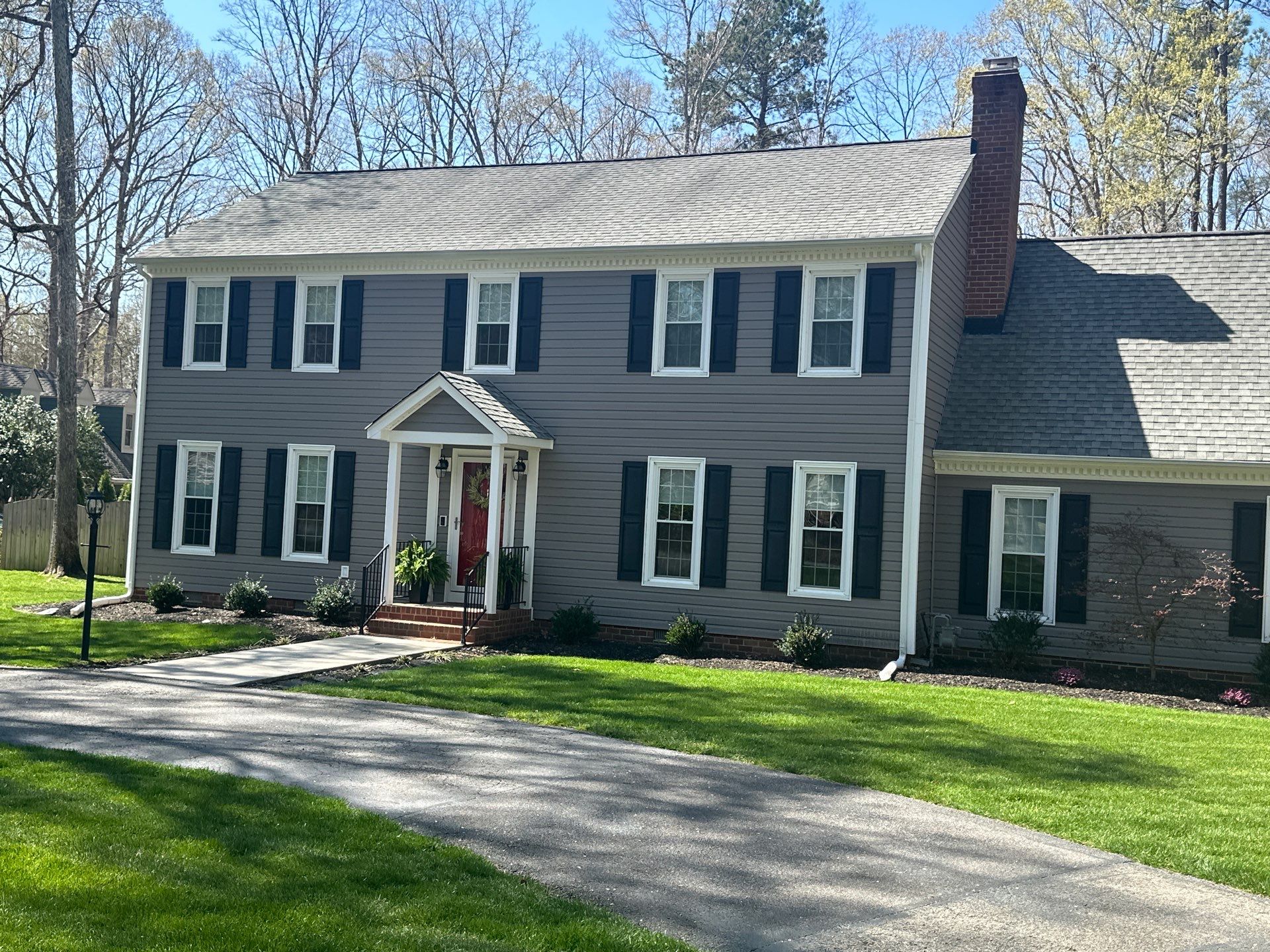Advanced Power Cleaning: Midlothian's Trusted House Washing and Deck Cleaning Experts